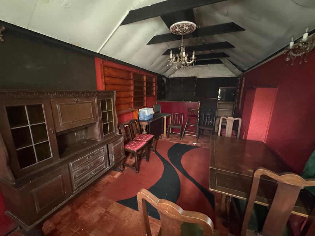 Lot: 68 - FOUR-BEDROOM HOUSE FOR TOTAL REFURBISHMENT OVERLOOKING THE RYPE - Rear room